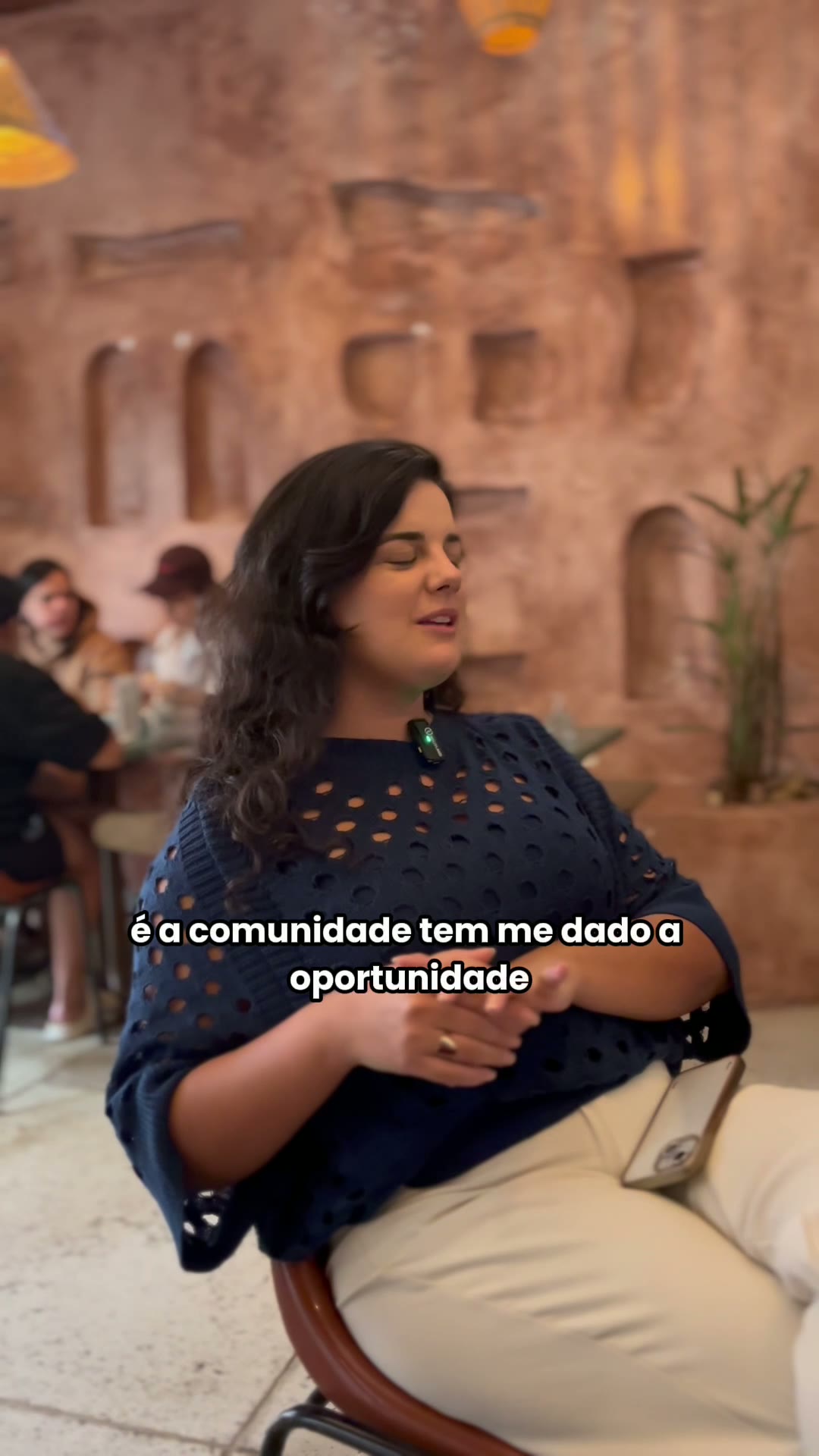 Depoimento em vídeo de Amanda Pinheiro